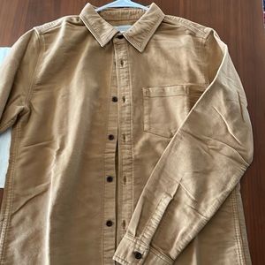 Kelly Slater brand Outerknown. amazing brand. New WITH TAGS ON